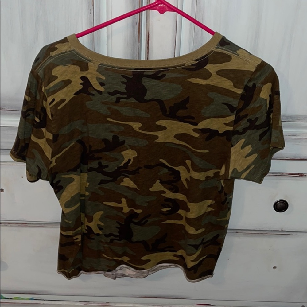 Cropped Top - Picture 2 of 2
